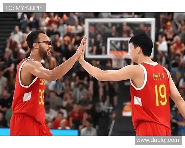 2017年中国男篮对阵新西兰精彩比赛录像回顾与分析